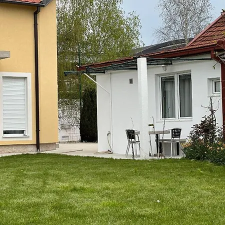Apartmani Emily & Jully Niksic Exterior photo
